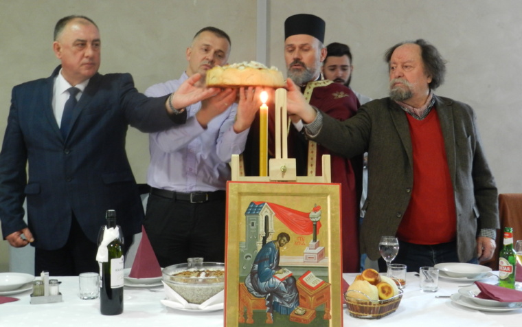 Изложба “Свете жене”, аутора Марије Вукосављевић
